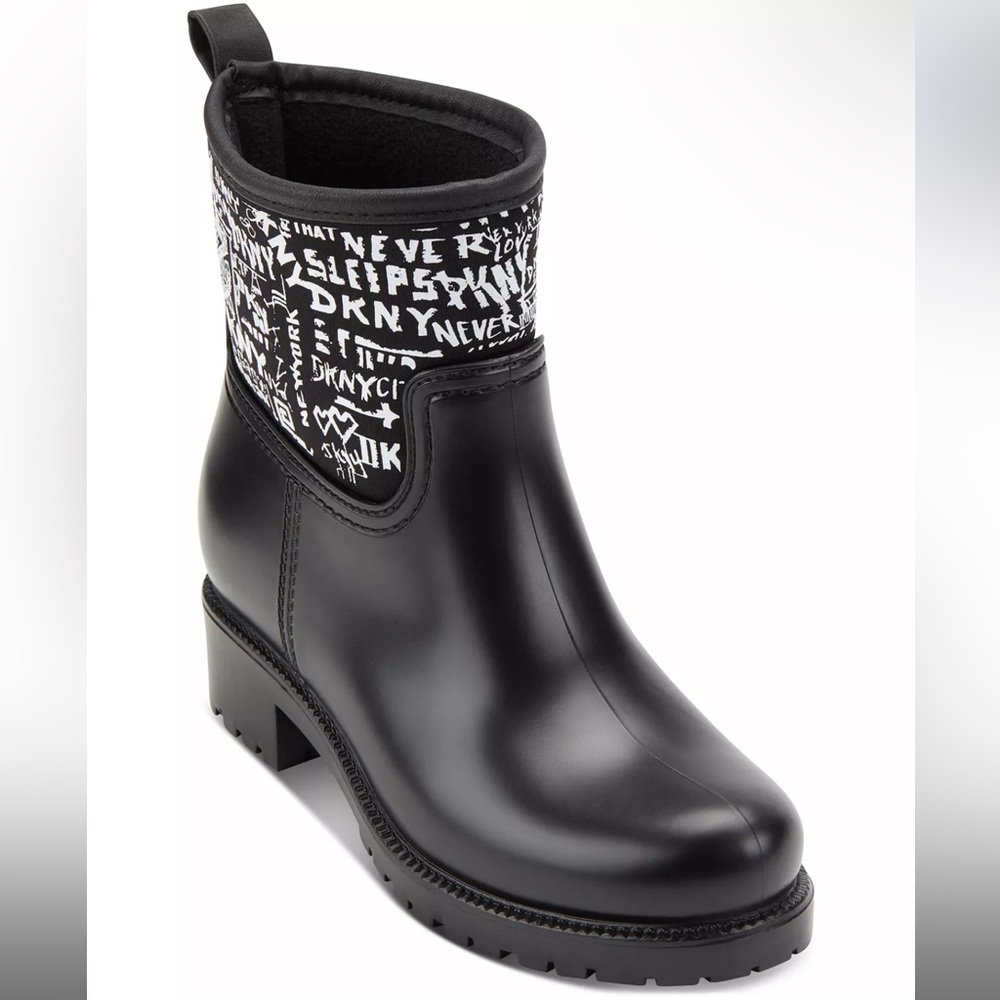 DKNY Womens Rainy Ankle Logo Boots Shoes Size 9